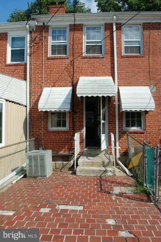 1086 Cameron Road Baltimore, MD 21212 - Photo 3 of 9 Exterior (Rear)