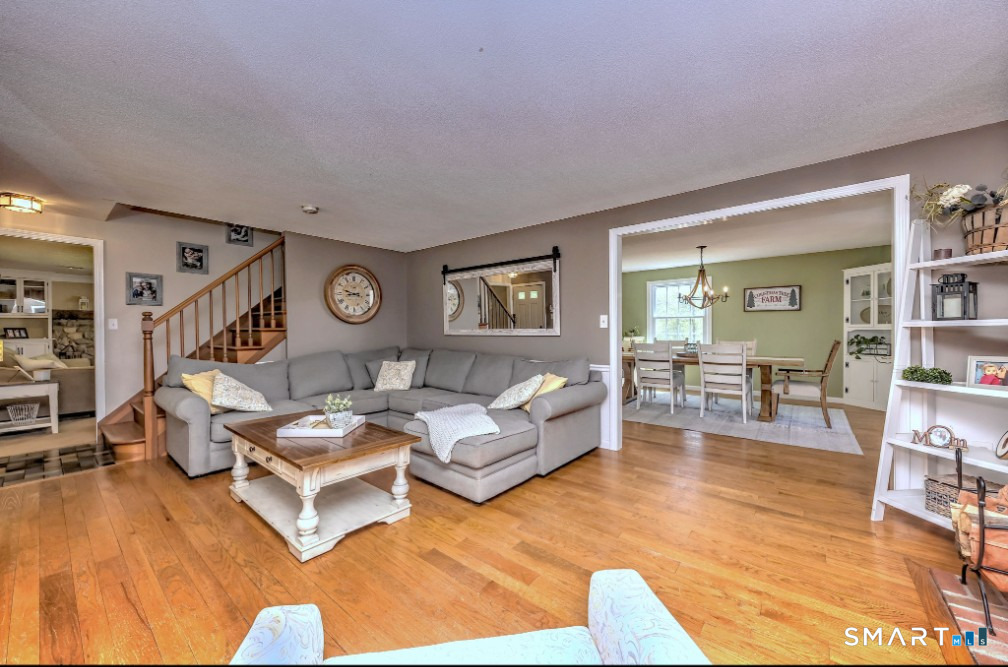 120 Catering Road Wolcott, CT 06716 - Photo 8 of 21