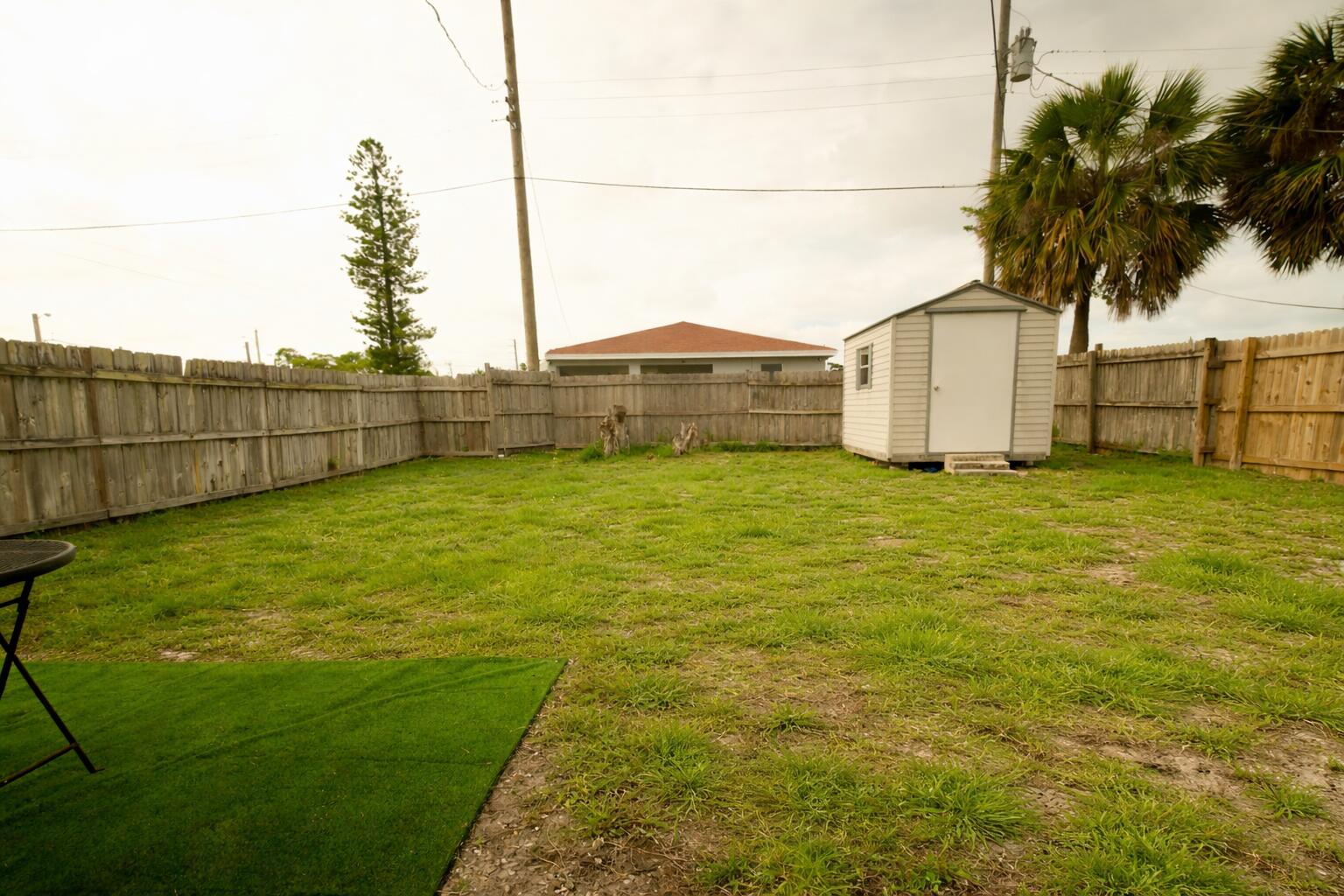 158 West 25th Street Riviera Beach, FL 33404 - Photo 15 of 24 DSC00370