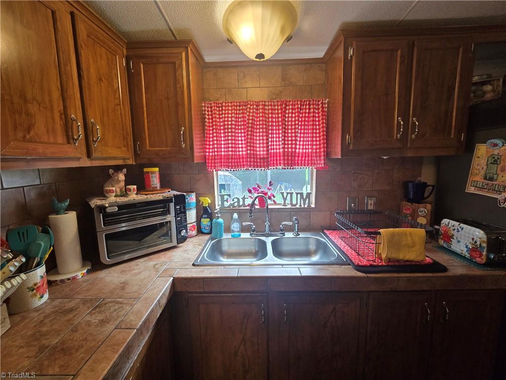 185 Bell's Lane Ronda, NC 28670 - Photo 22 of 46