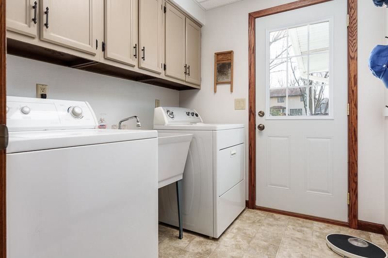 3479 Field Crest Court Beloit, WI 53511 - Photo 28 of 57