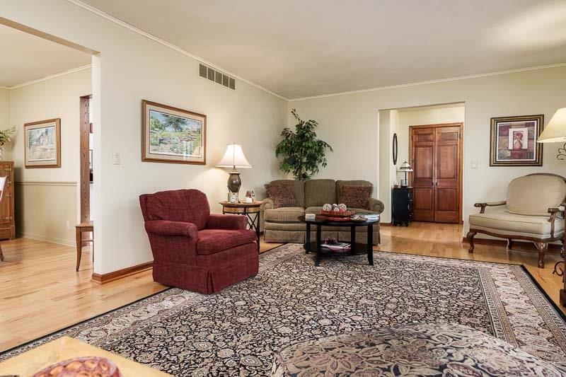 3479 Field Crest Court Beloit, WI 53511 - Photo 9 of 57