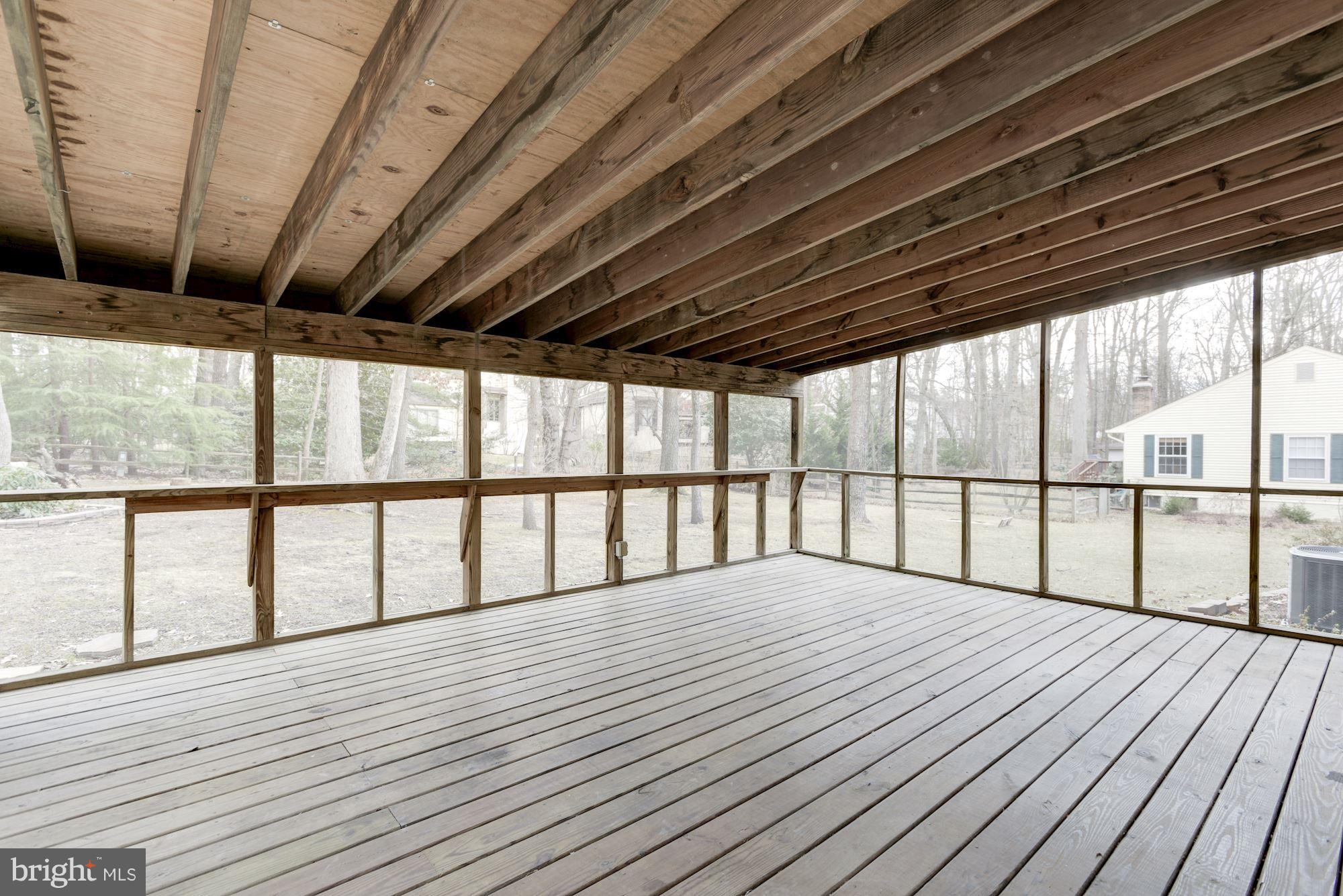 12352 Lima Lane Reston, VA 20191 - Photo 22 of 26 Fantastic Large Screened Porch