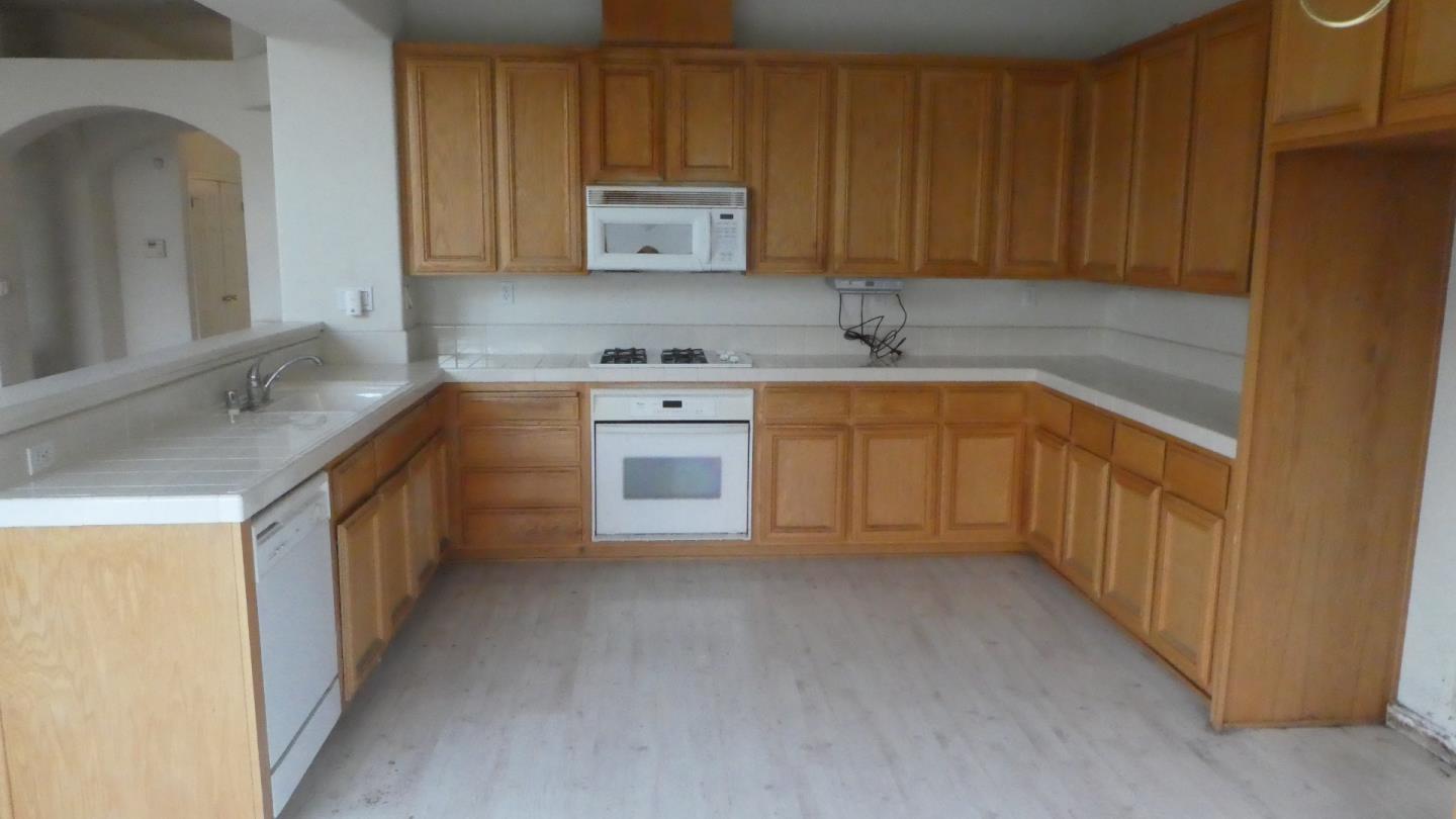 1914 Whitman Street Salinas, CA 93906 - Photo 7 of 15