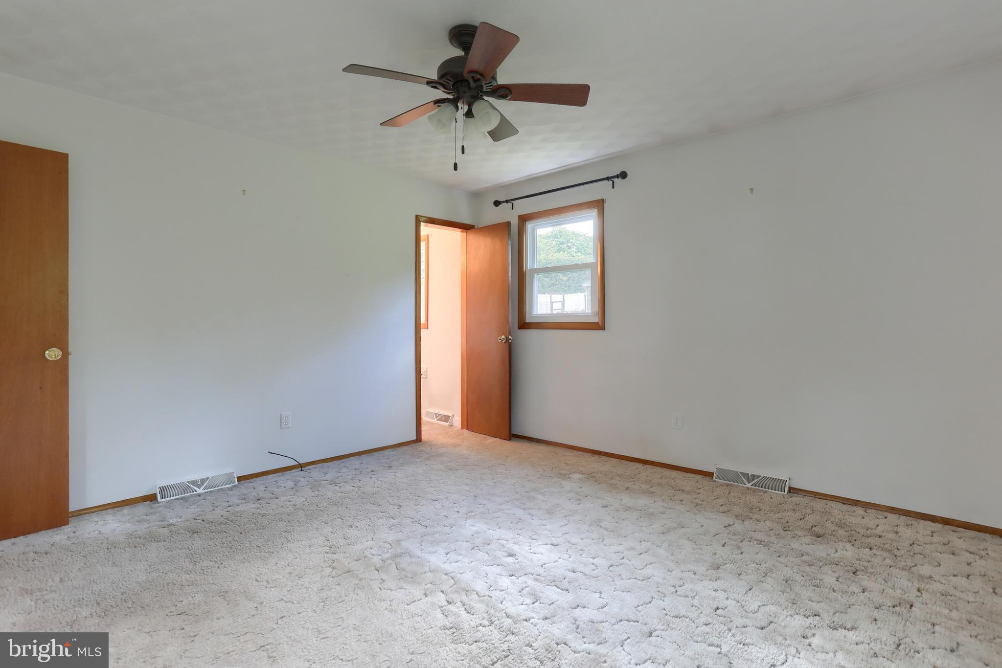 1715 Landvater Road Hummelstown, PA 17036 - Photo 18 of 39 Gallery Image 18