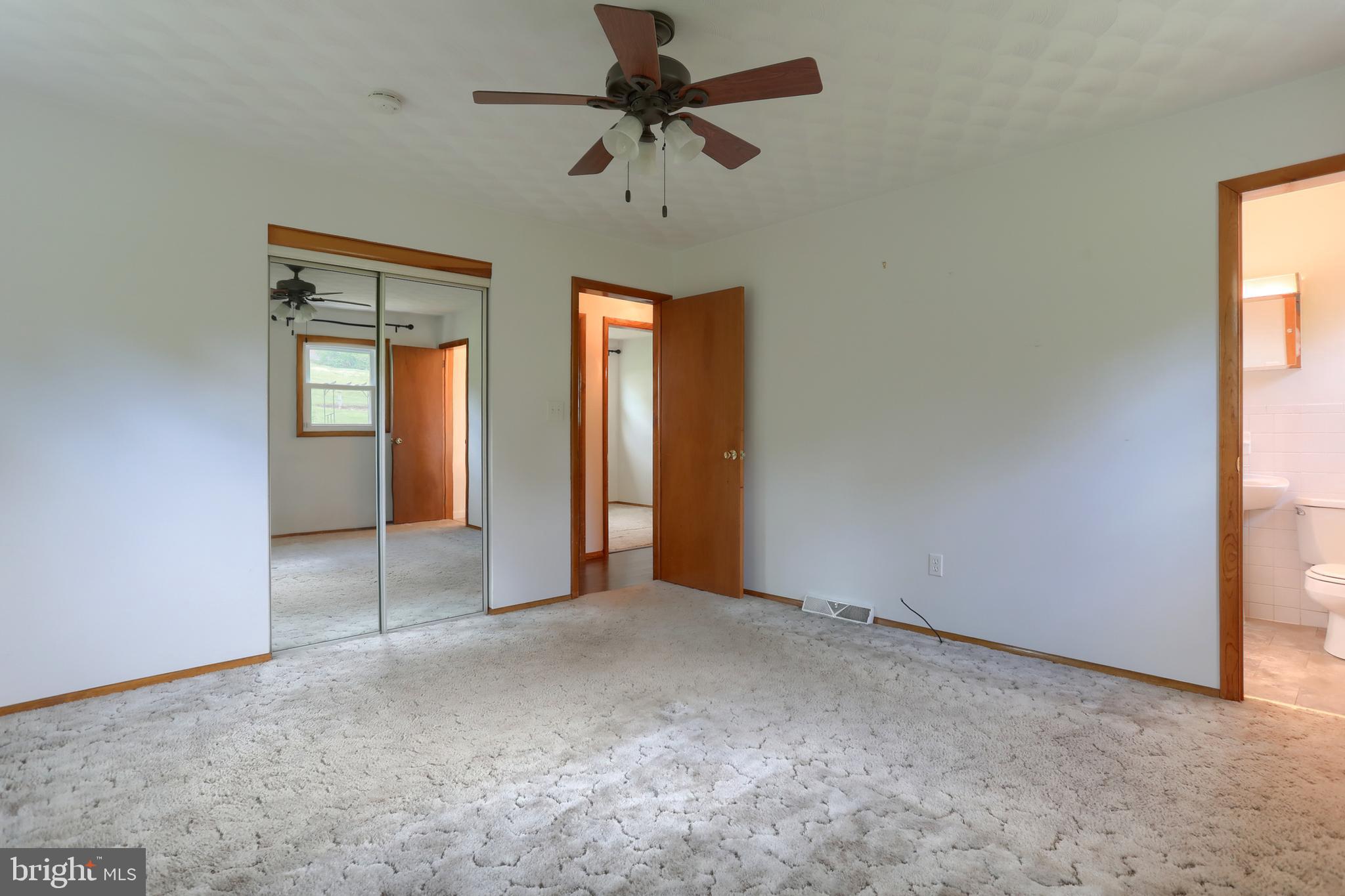 1715 Landvater Road Hummelstown, PA 17036 - Photo 19 of 39 Gallery Image 19