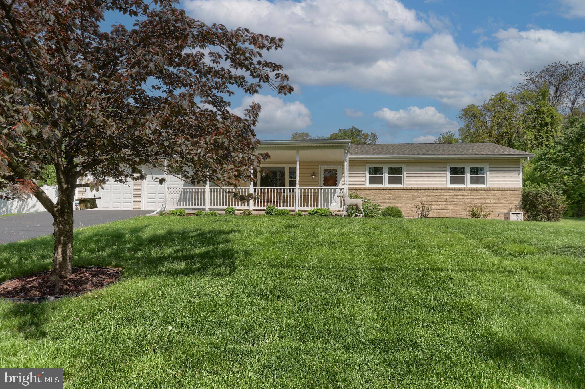 1715 Landvater Road Hummelstown, PA 17036 - Photo 3 of 39 Gallery Image 3