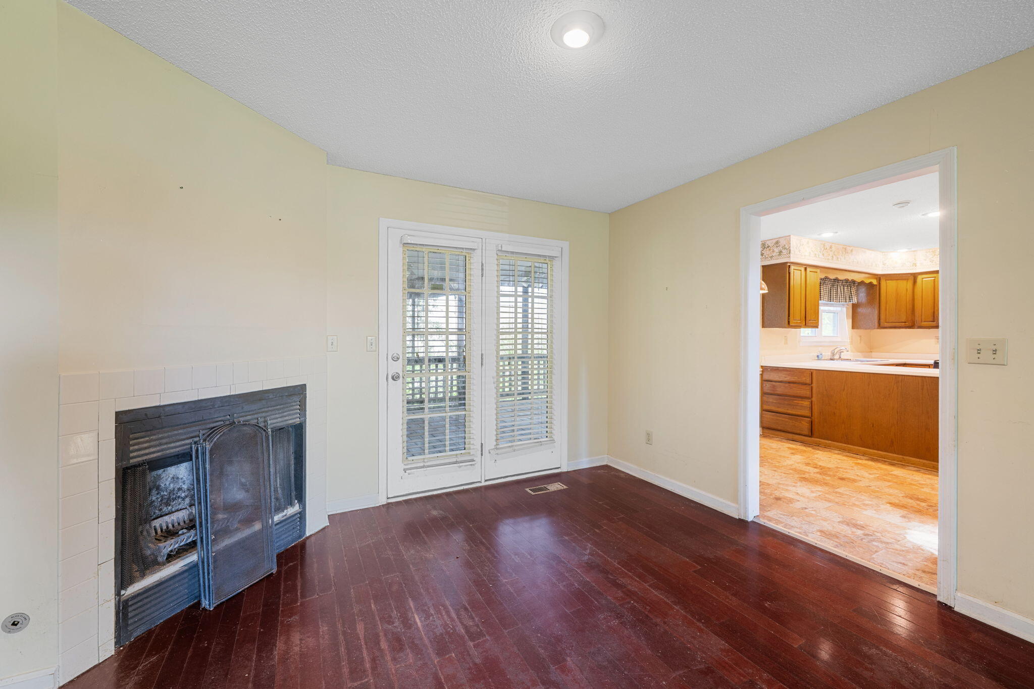 144 Lee Drive Ringgold, GA 30736 - Photo 12 of 49 12-web-or-mls-DSC_2460-3