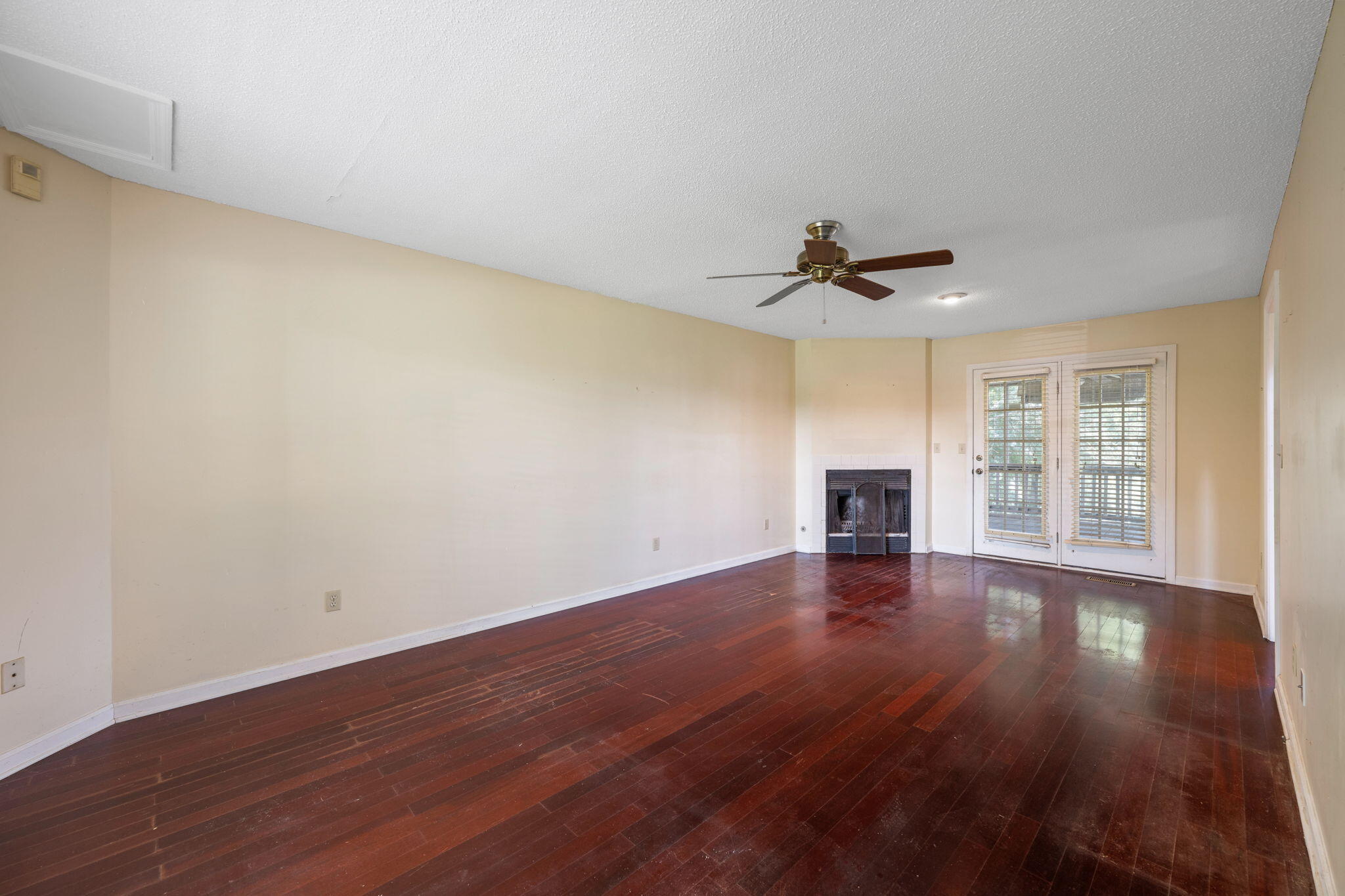 144 Lee Drive Ringgold, GA 30736 - Photo 9 of 49 9-web-or-mls-DSC_2454-1