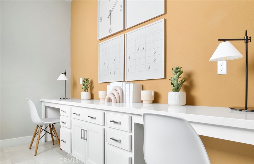 4635 Stratford Place Perris, CA 92571 - Photo 5 of 16 a bathroom with a sink and a mirror