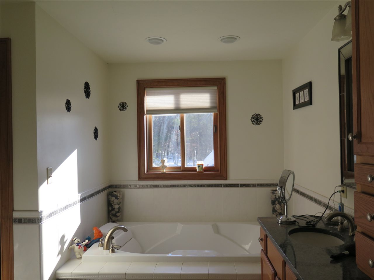 78 Hillcrest Road, Unit 78 Litchfield, NH 03052 - Photo 28 of 38
