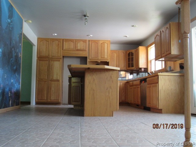 8374 Oyster Cove Road Hayes, VA 23072 - Photo 15 of 25 Gallery Image 15