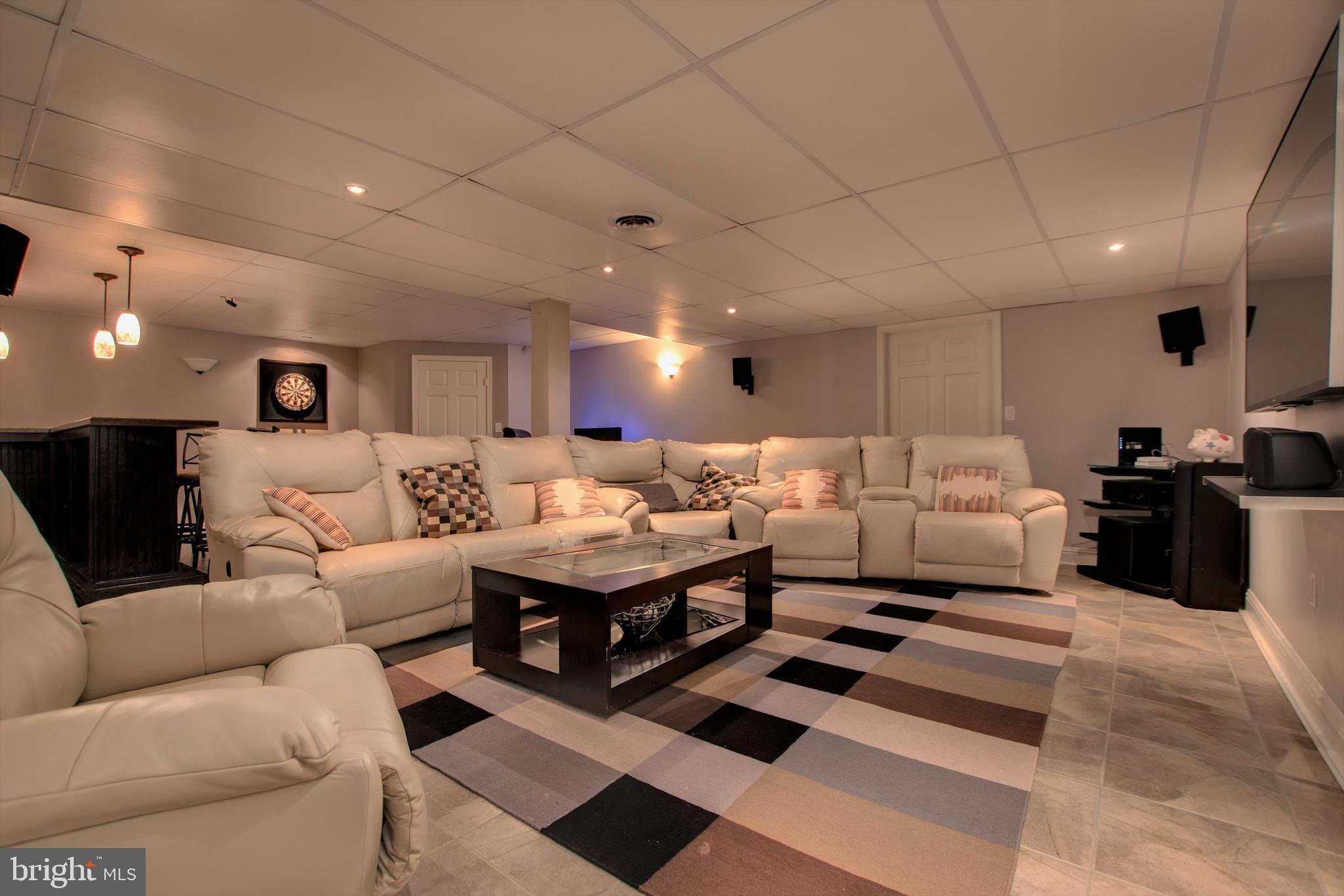2262 Friesian Road York, PA 17406 - Photo 17 of 34 Gallery Image 17