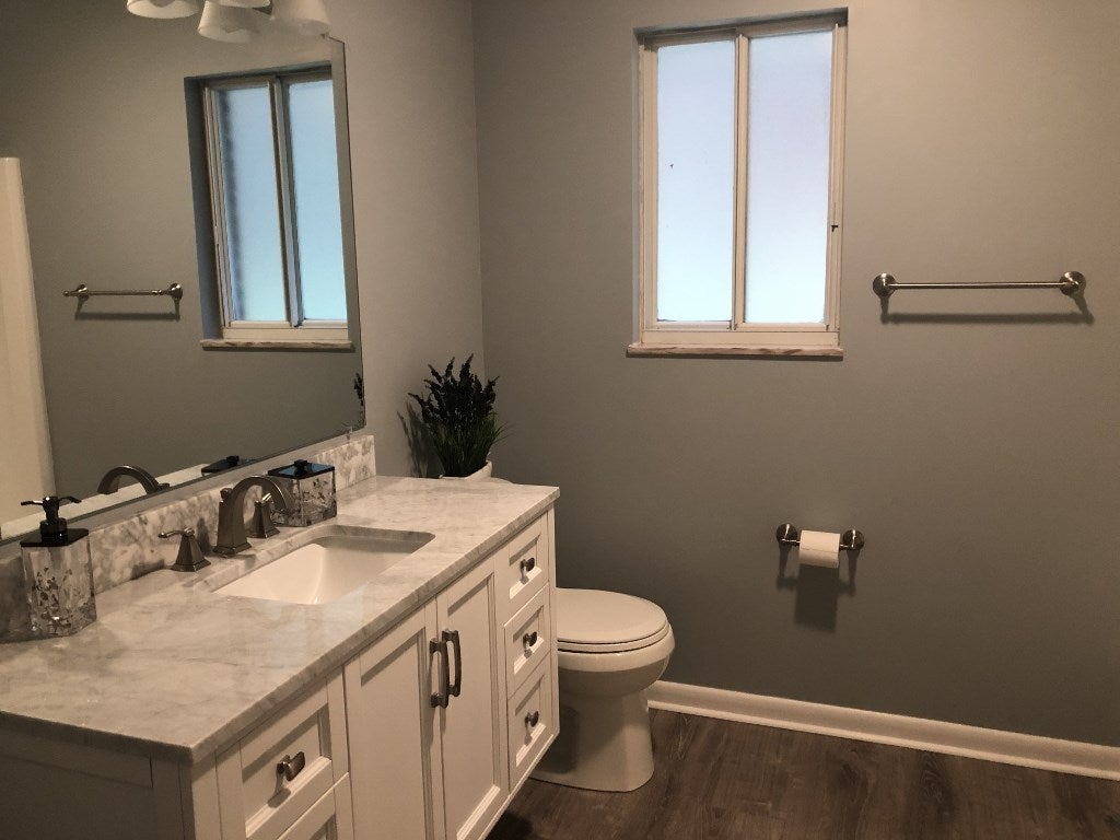99 North Edgemont Road Huntington, WV 25701 - Photo 12 of 22 Gallery Image 12