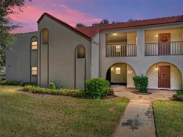 $169,900 | 9700 Starkey Road, Unit 312, Seminole, FL 33777