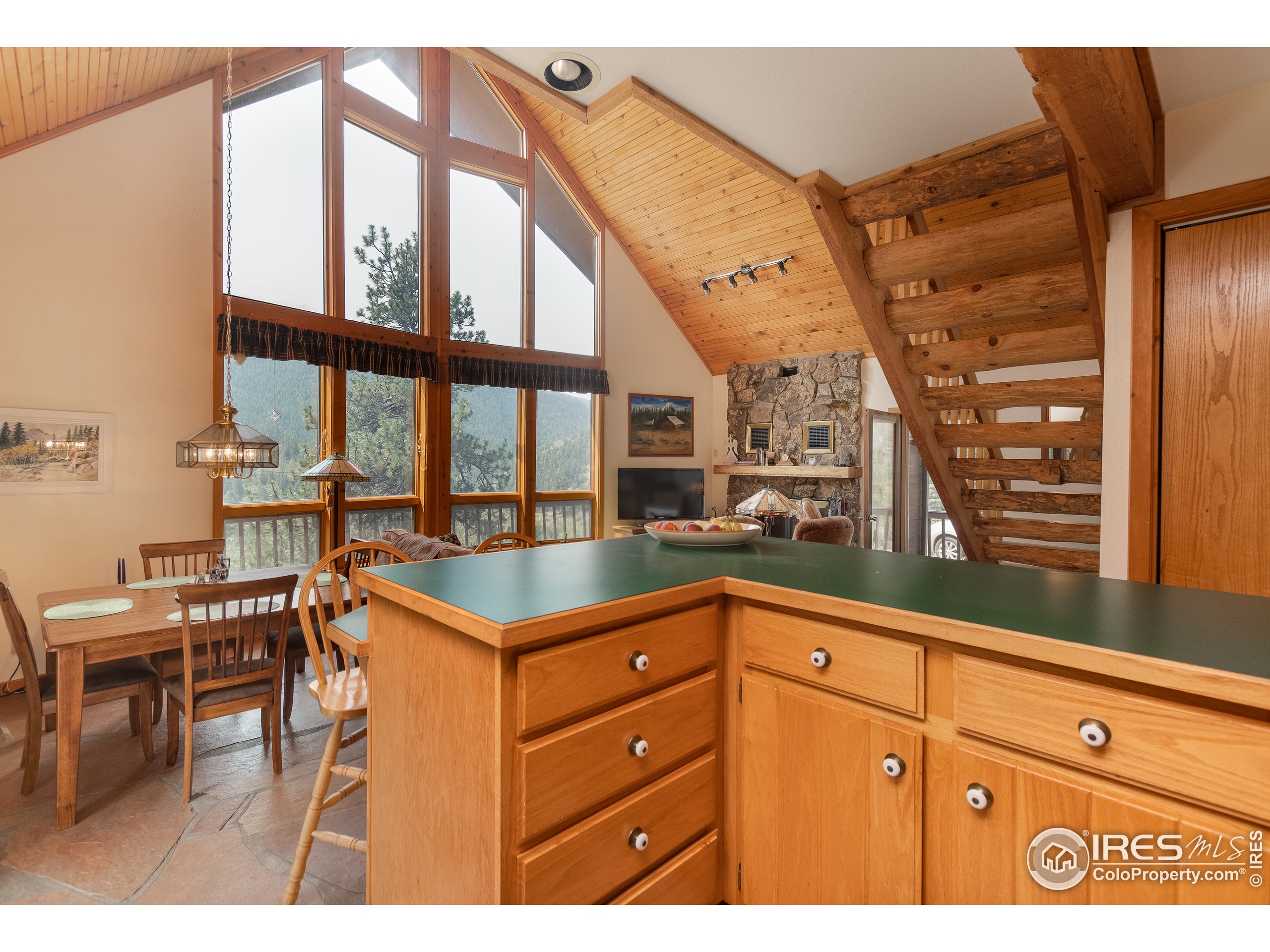 318 Dunraven Glade Road Drake, CO 80515 - Photo 15 of 38