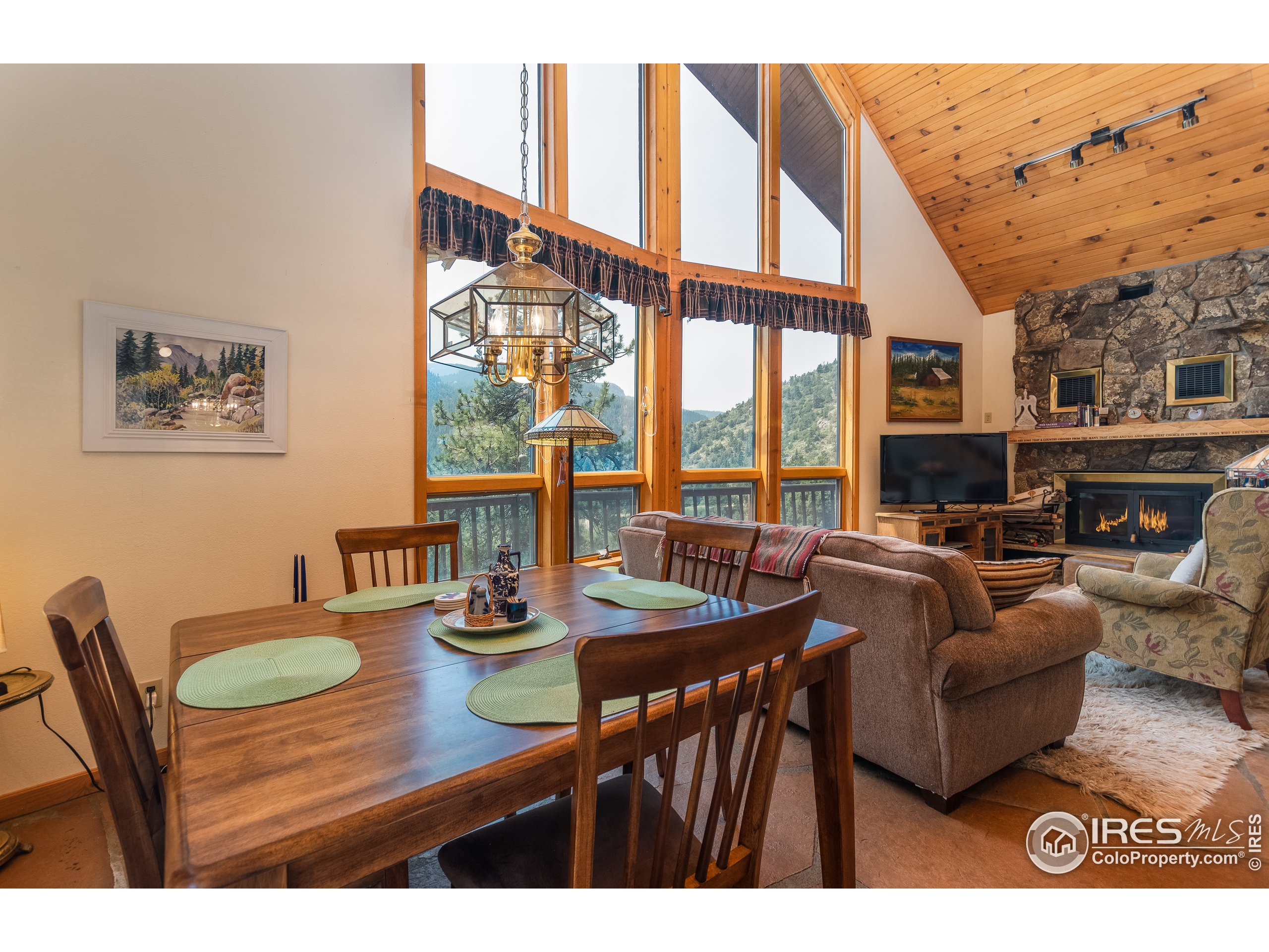 318 Dunraven Glade Road Drake, CO 80515 - Photo 9 of 38