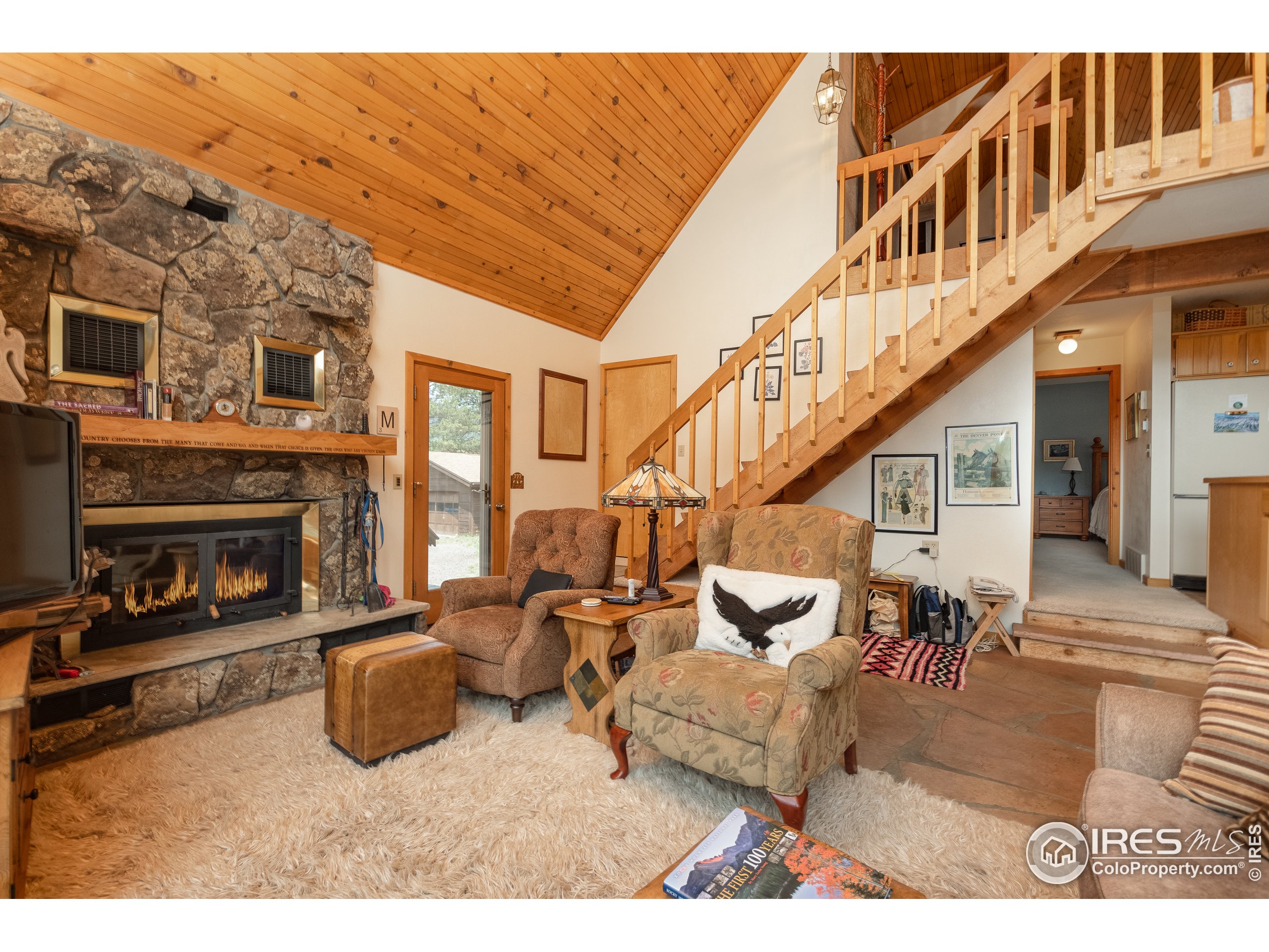 318 Dunraven Glade Road Drake, CO 80515 - Photo 10 of 38