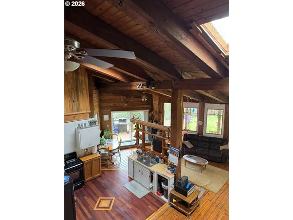 $350,000 | 27201 High Deck Road, Cascadia, OR 97329