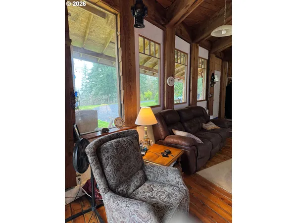 $350,000 | 27201 High Deck Road, Cascadia, OR 97329