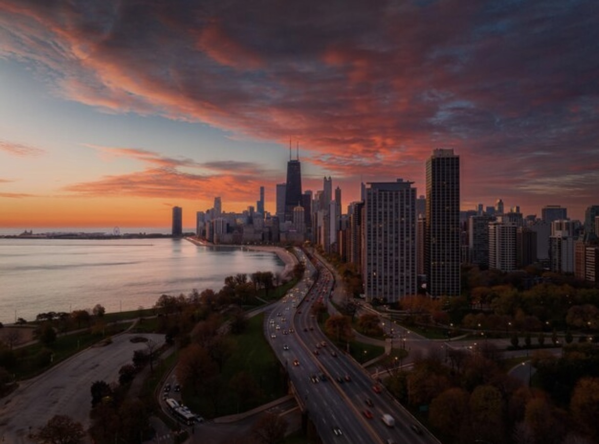 211 East Ohio Street, Unit 809 Chicago, IL 60611 - Photo 3 of 9