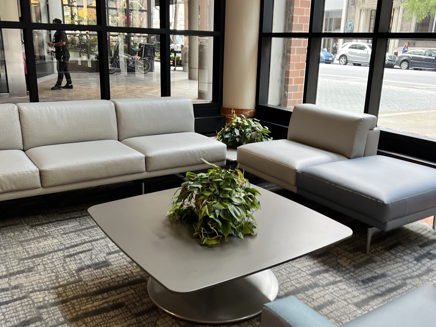 211 East Ohio Street, Unit 809 Chicago, IL 60611 - Photo 4 of 9