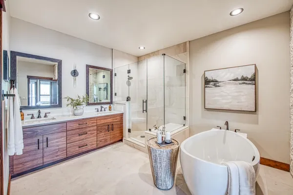 $4,100,000 | 44687 Lakeview Drive, Shaver Lake, CA 93664