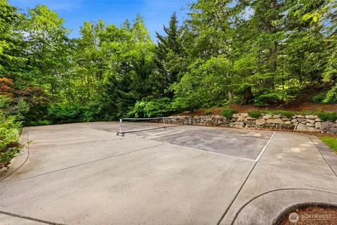 $3,250,000 | 43013 Southeast 163rd Street, North Bend, WA 98045