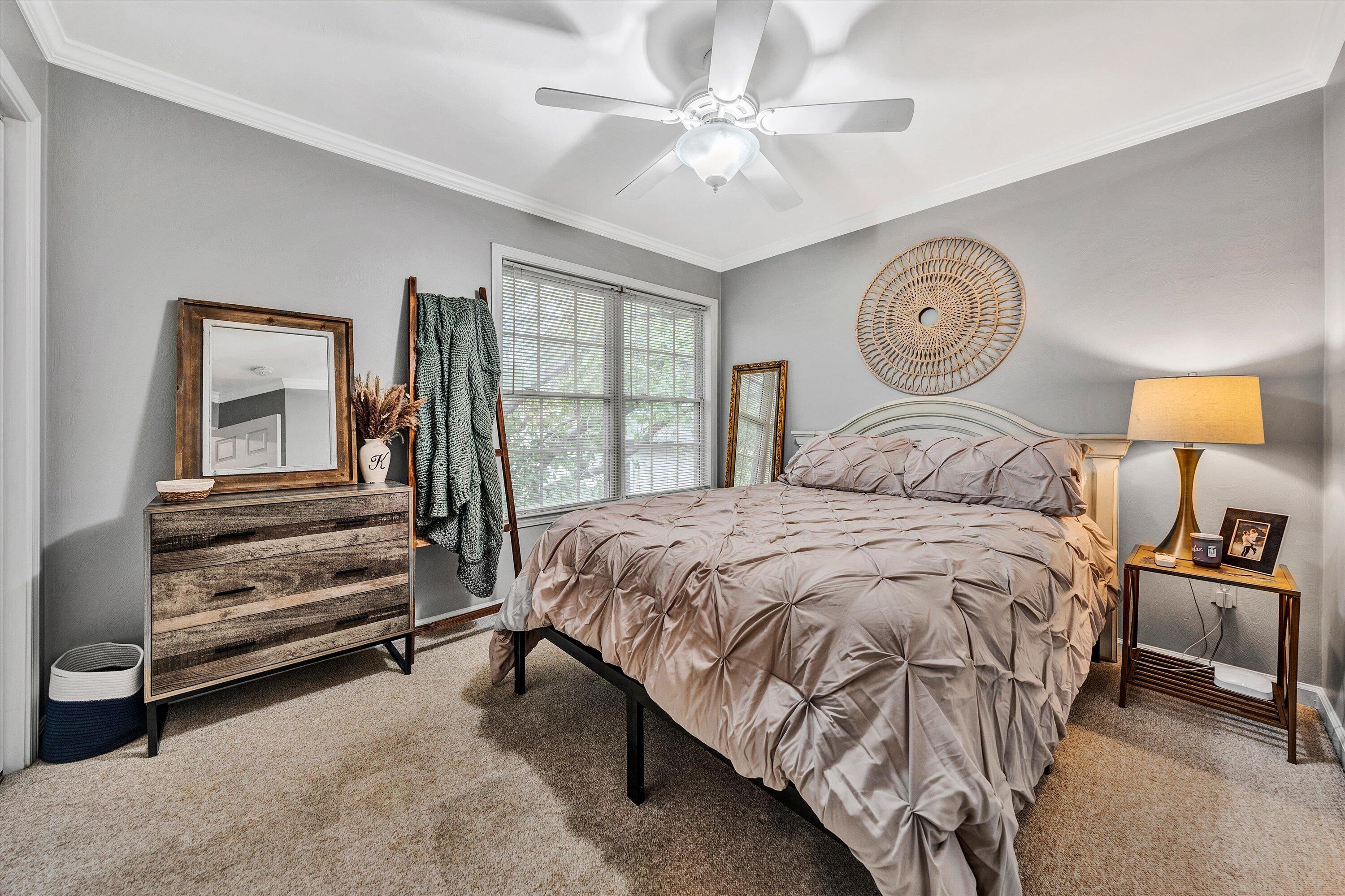 1921 Sheffield Road Southwest Roanoke, VA 24015 - Photo 19 of 33 20-DSC00262
