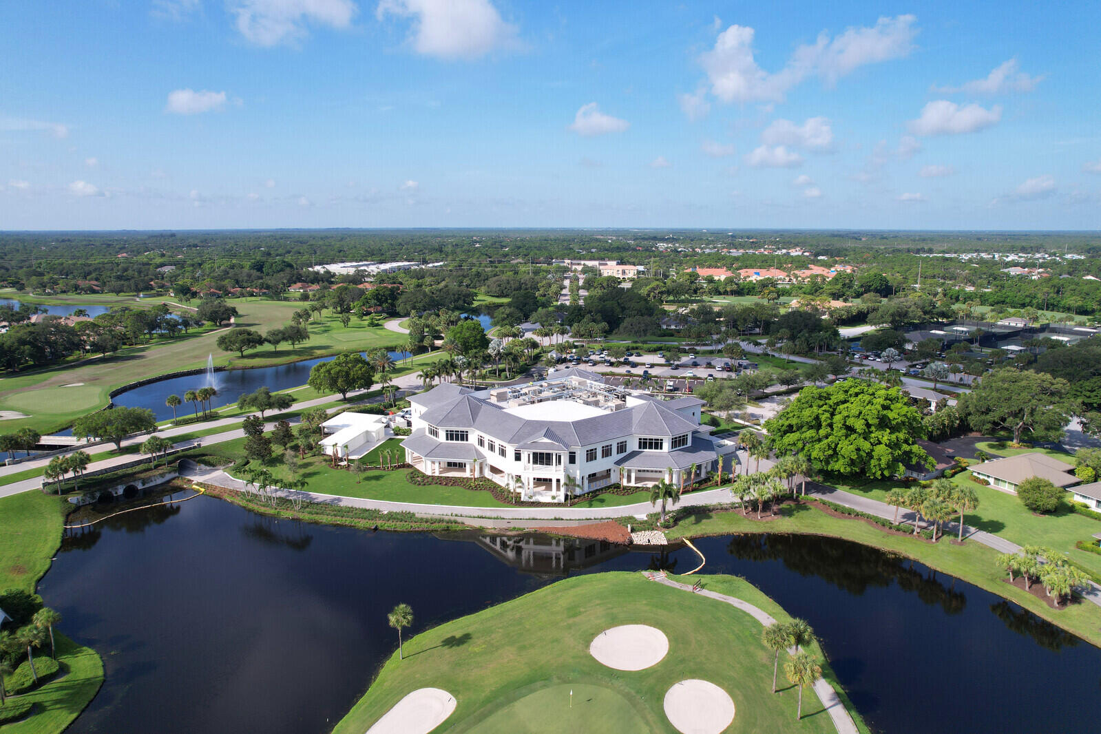 5661 Southeast Foxcross Place Stuart, FL 34997 - Photo 2 of 62 Clubhouse back