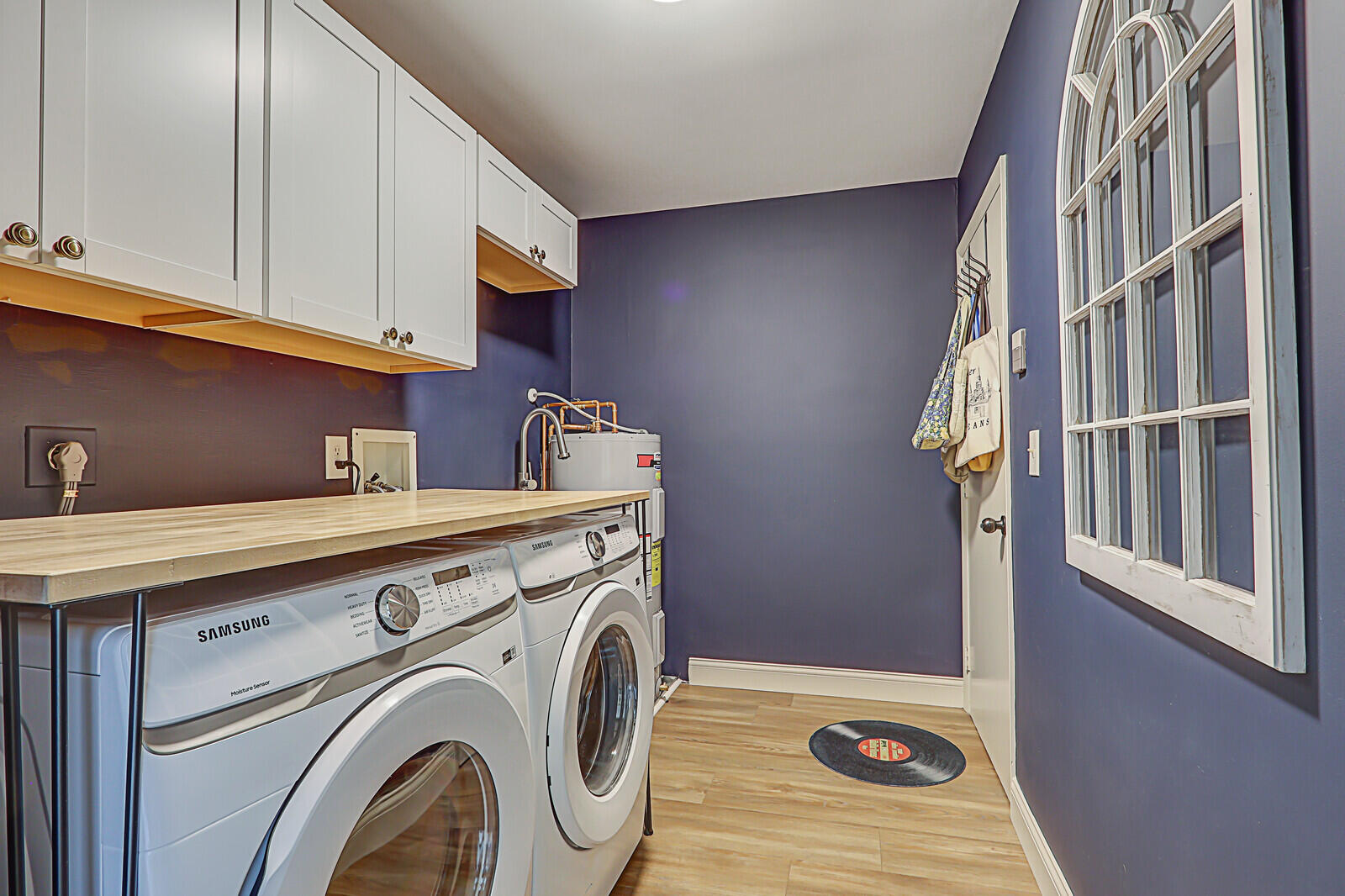 5661 Southeast Foxcross Place Stuart, FL 34997 - Photo 35 of 62 Laundry