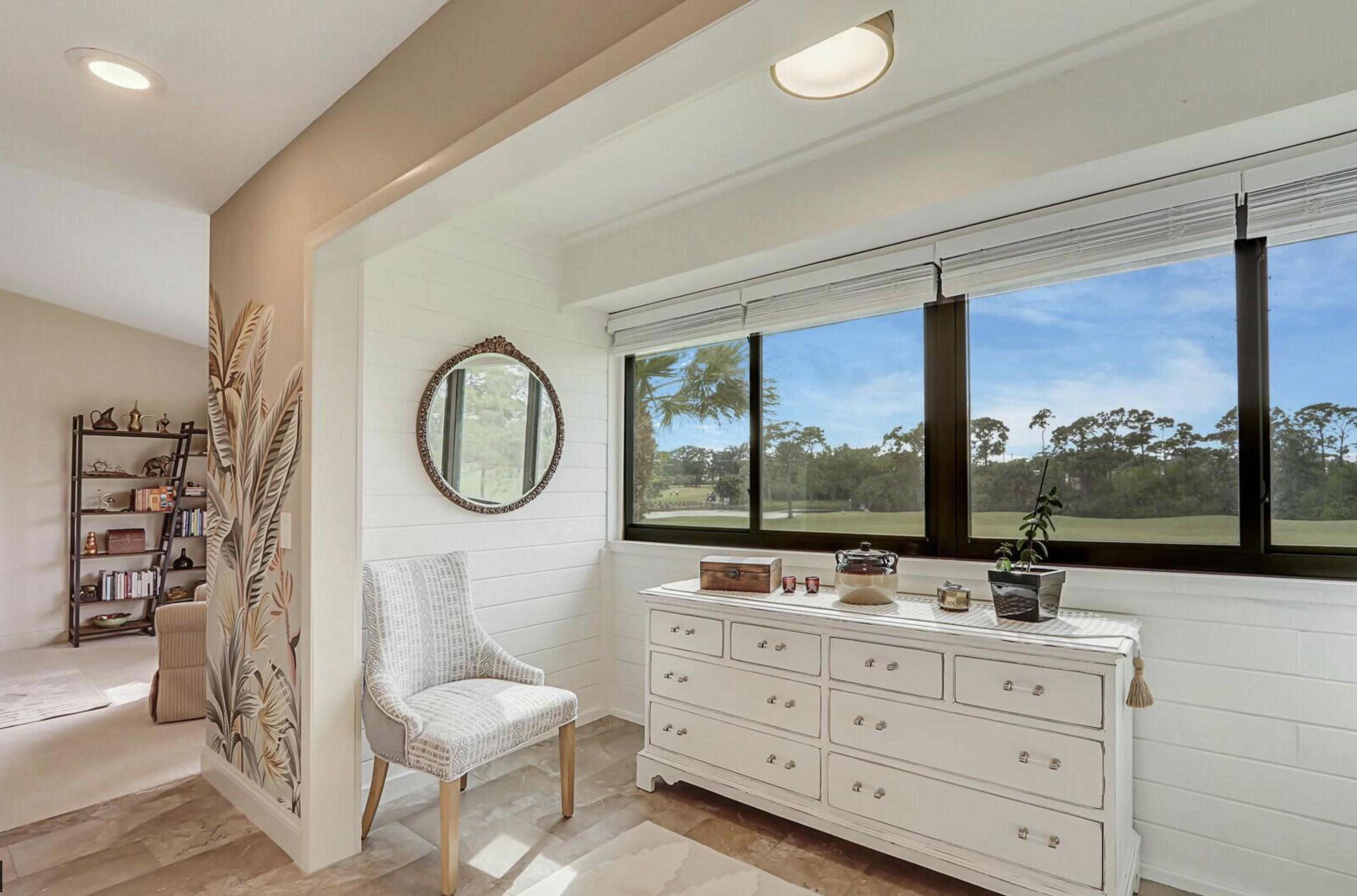 5661 Southeast Foxcross Place Stuart, FL 34997 - Photo 40 of 62 MBA Dressing Area