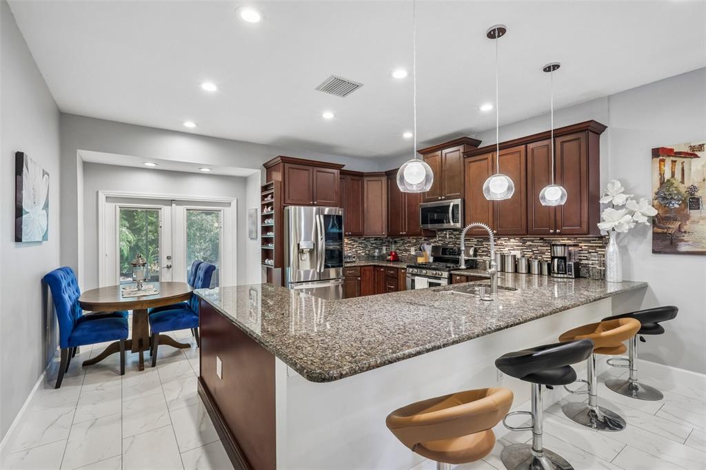 1628 Crossvine Court Trinity, FL 34655 - Photo 11 of 58