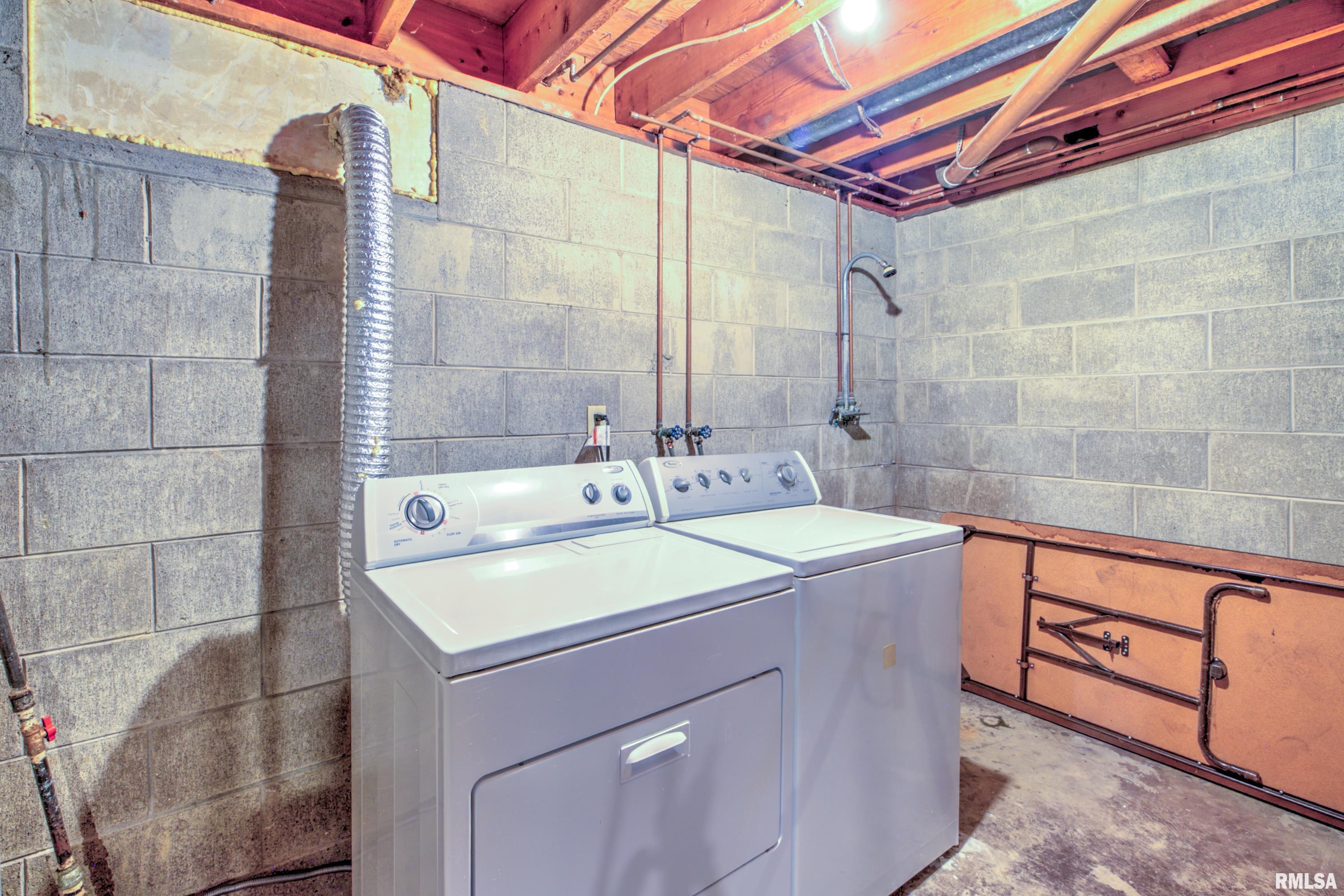 6415 North Big Hollow Road Peoria, IL 61615 - Photo 49 of 71