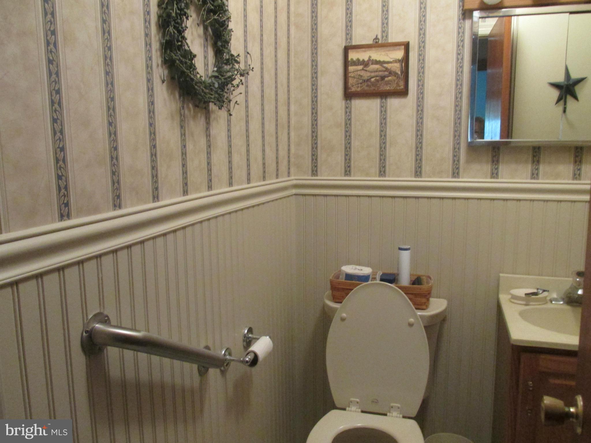 102 Mapleton Street Hurlock, MD 21643 - Photo 14 of 30 Bath