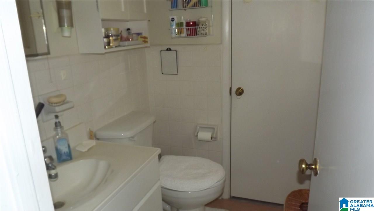 910 Parker Boulevard Weaver, AL 36277 - Photo 18 of 50