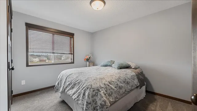 $449,900 | 26420 22nd Street West, Zimmerman, MN 55398