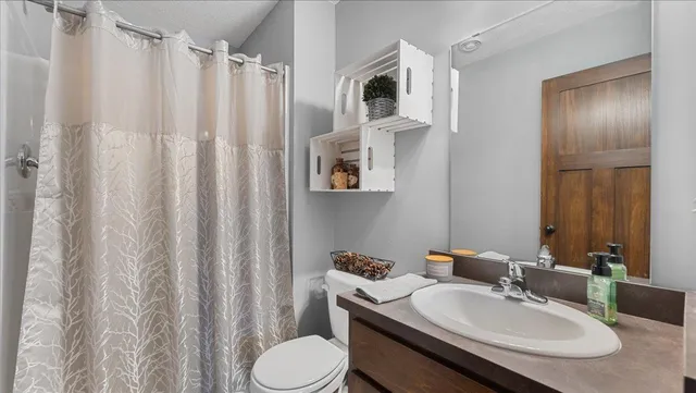 $449,900 | 26420 22nd Street West, Zimmerman, MN 55398