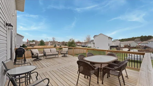 $449,900 | 26420 22nd Street West, Zimmerman, MN 55398