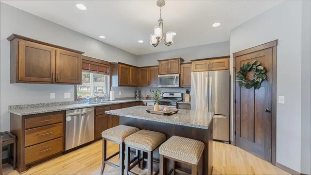 $449,900 | 26420 22nd Street West, Zimmerman, MN 55398