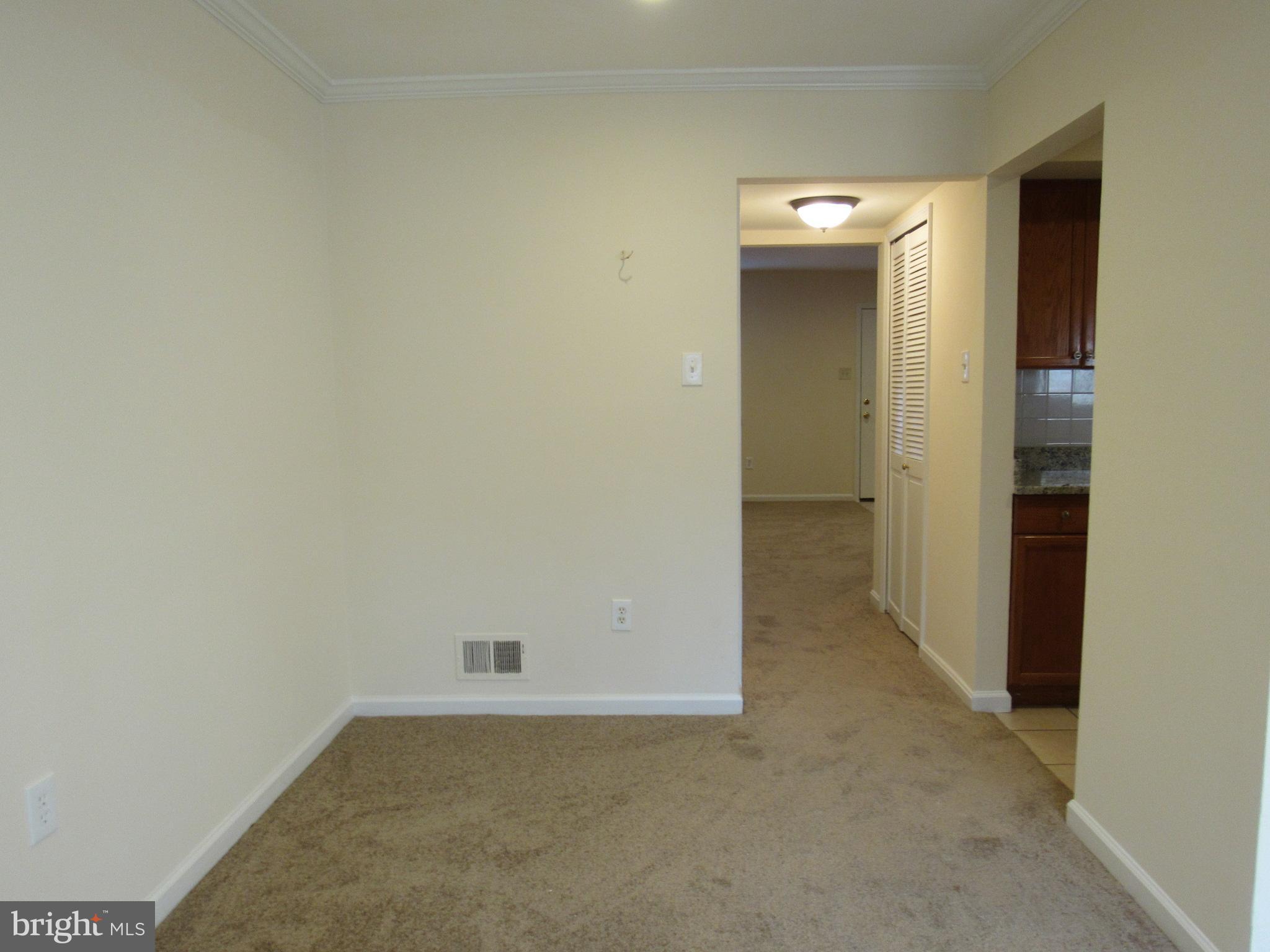 12177 Dove Circle Laurel, MD 20708 - Photo 11 of 27 Dining Room