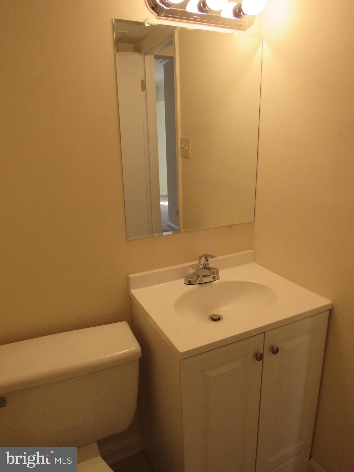 12177 Dove Circle Laurel, MD 20708 - Photo 5 of 27 Half Bath