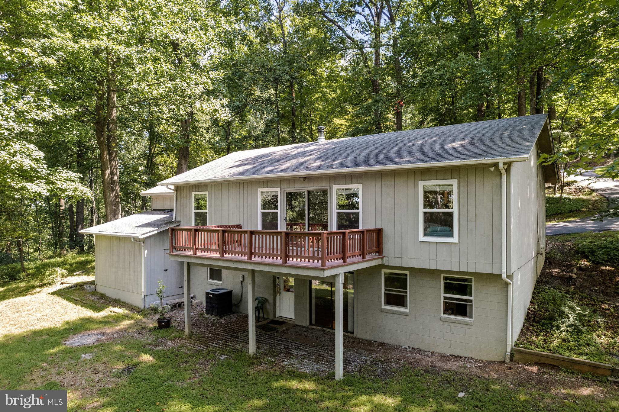1000 High Knob Road Front Royal, VA 22630 - Photo 2 of 30