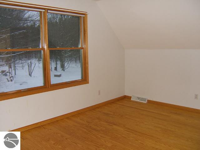 13282 Homestead Road Beulah, MI 49617 - Photo 15 of 25 1722285-14.JPG