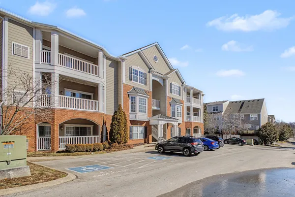 $1,400 | 7230 Althorp Way, Unit W4, Nashville, TN 37211