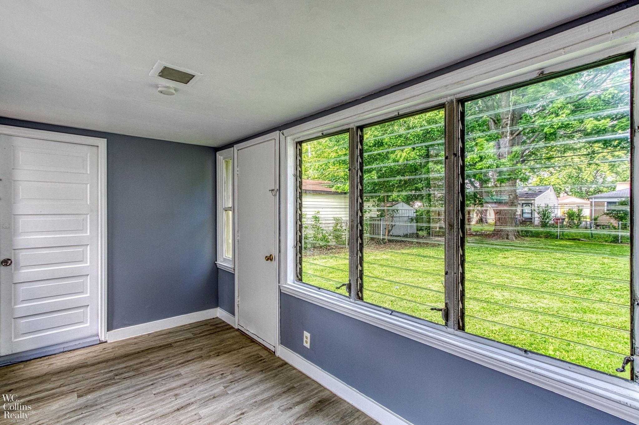 23149 Rausch Avenue Eastpointe, MI 48021 - Photo 43 of 48