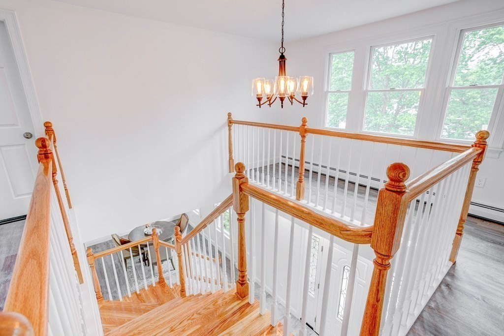 15 Wellesley Road Danvers, MA 01923 - Photo 8 of 19 Gallery Image 8