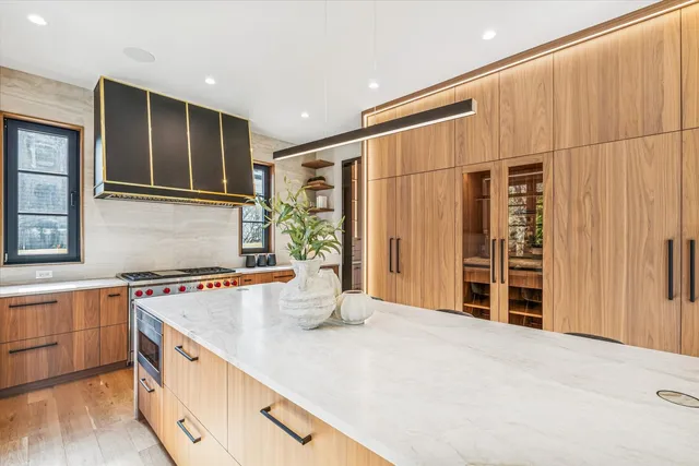 $2,399,000 | 377 Prairie Avenue, Elmhurst, IL 60126