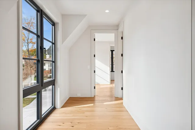 $2,399,000 | 377 Prairie Avenue, Elmhurst, IL 60126