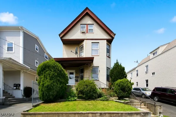 $1,625 | 39 La France Avenue, Bloomfield, NJ 07003
